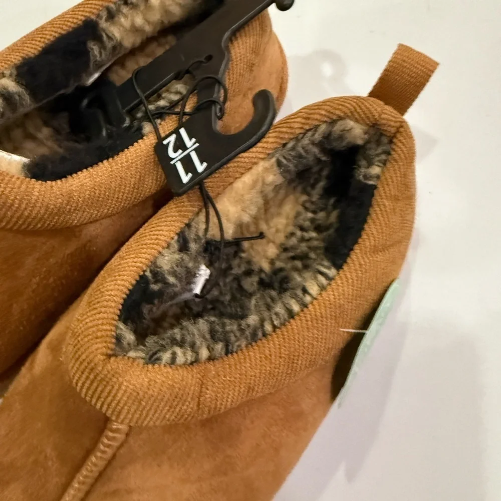 11-12 Cozy Brown Slippers NEW